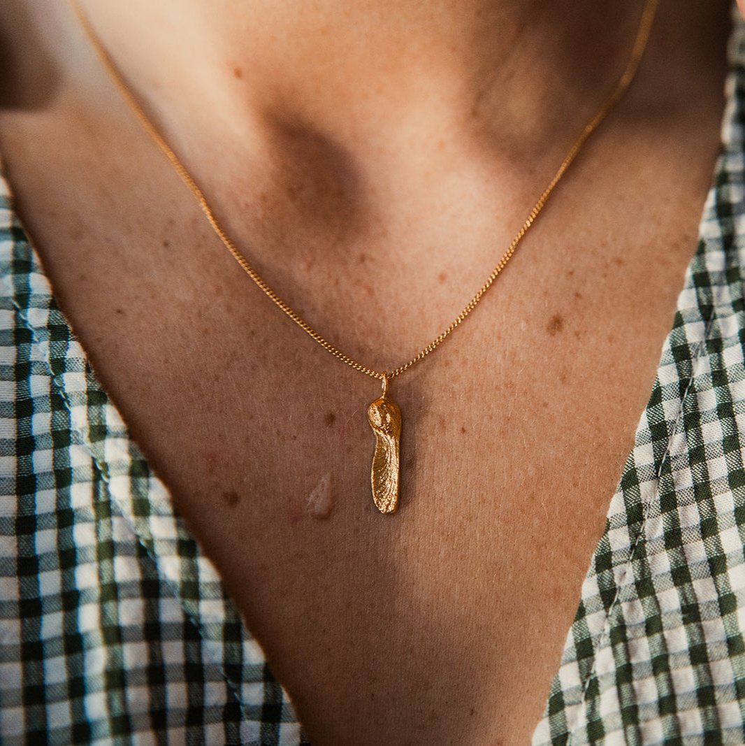 9ct Gold Sycamore Gap Seed Pendant