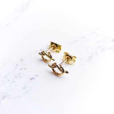 Yellow Gold Knot earrings