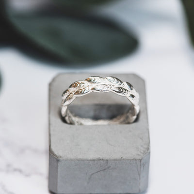 Double Silver Laurel Leaf Ring
