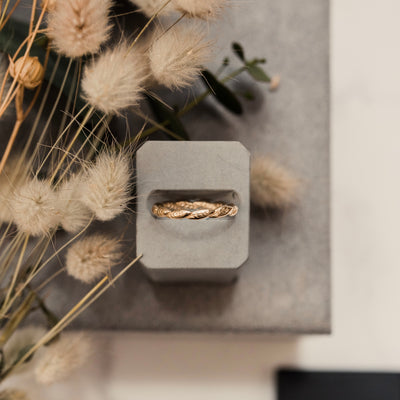 Gold Laurel Leaf Ring